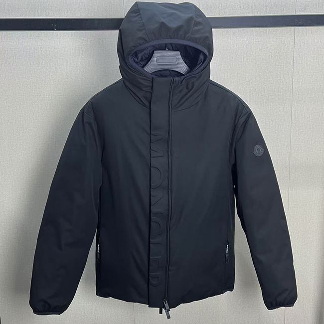 超話題! モンクレール POLSET ダウンジャケット n級品 mol71422